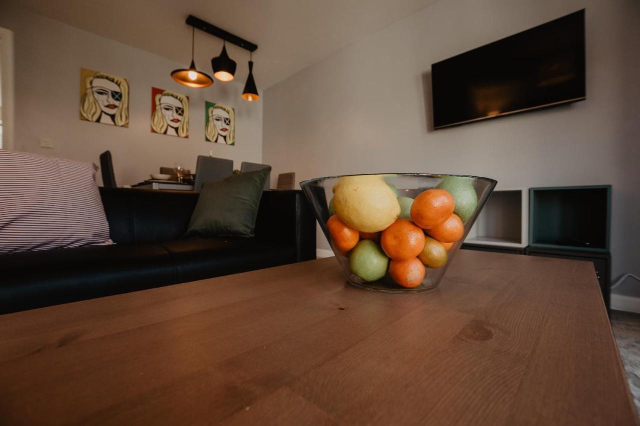 Coyle House, 3 Bed,Corby, Super Kings Or Twins, Driveway, Free Wi-Fi, Corporates Welcome Bagian luar foto